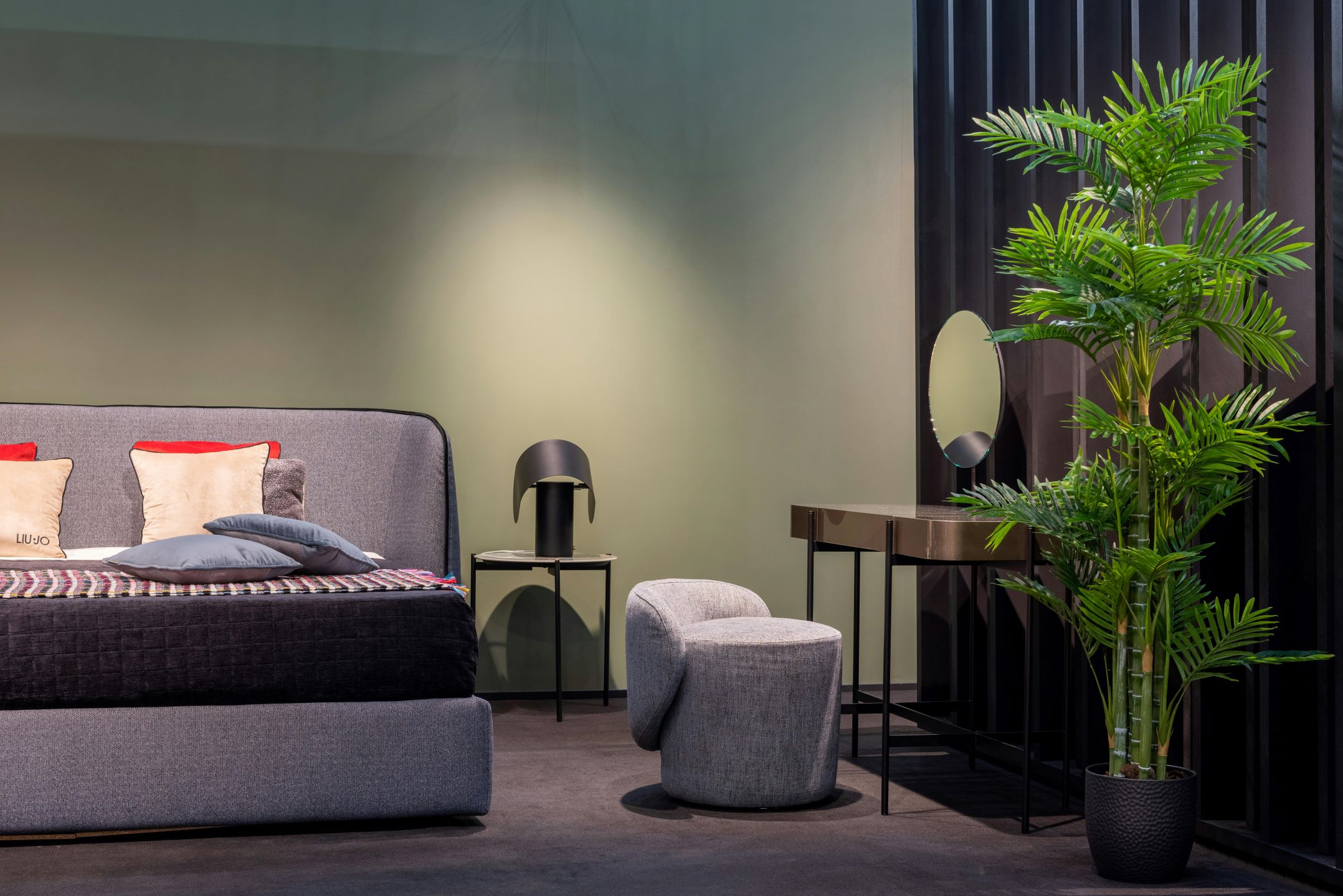 Home Furniture 10